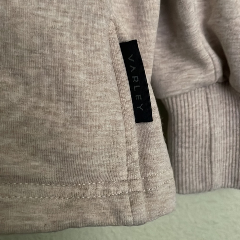 Varley Pullover - image 4